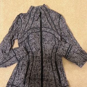 Lululemon spring jacket
